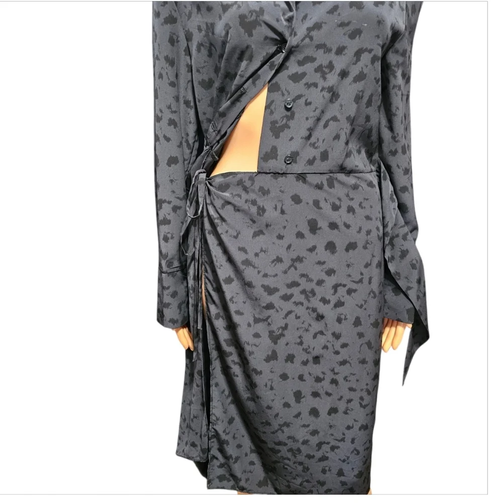 Drew Savvy Printed Dress In Black Animal Print Mobwife Midi Wrap Dress Sz M - Picture 4 of 8